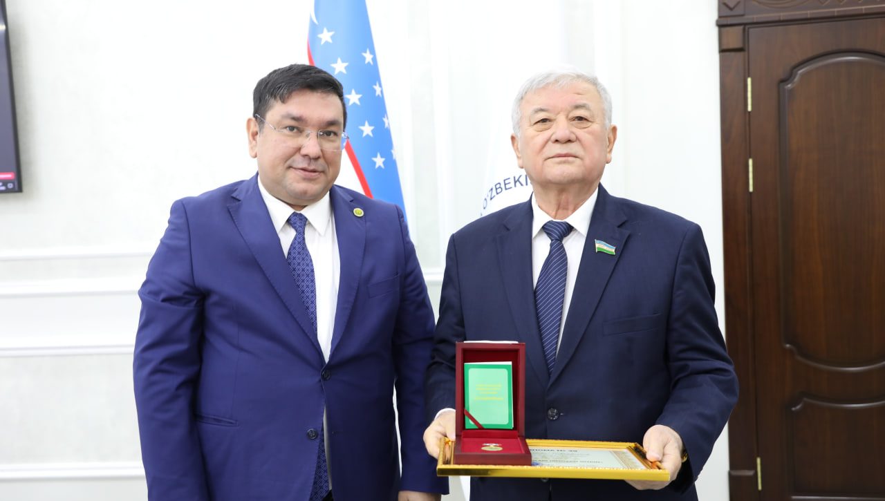 The holders of the sign “For the Protection of Human Rights” were awarded