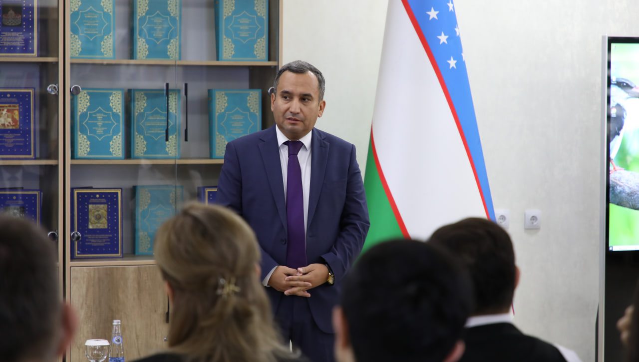 Uzbekistan Human Rights Centre, TSUL sign cooperation deal