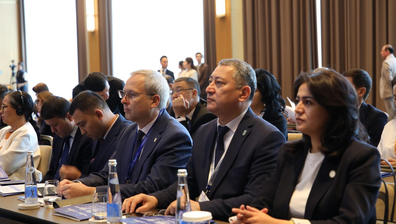Protecting human rights in the age of Artificial Intelligence: The Academy co-organised an international session