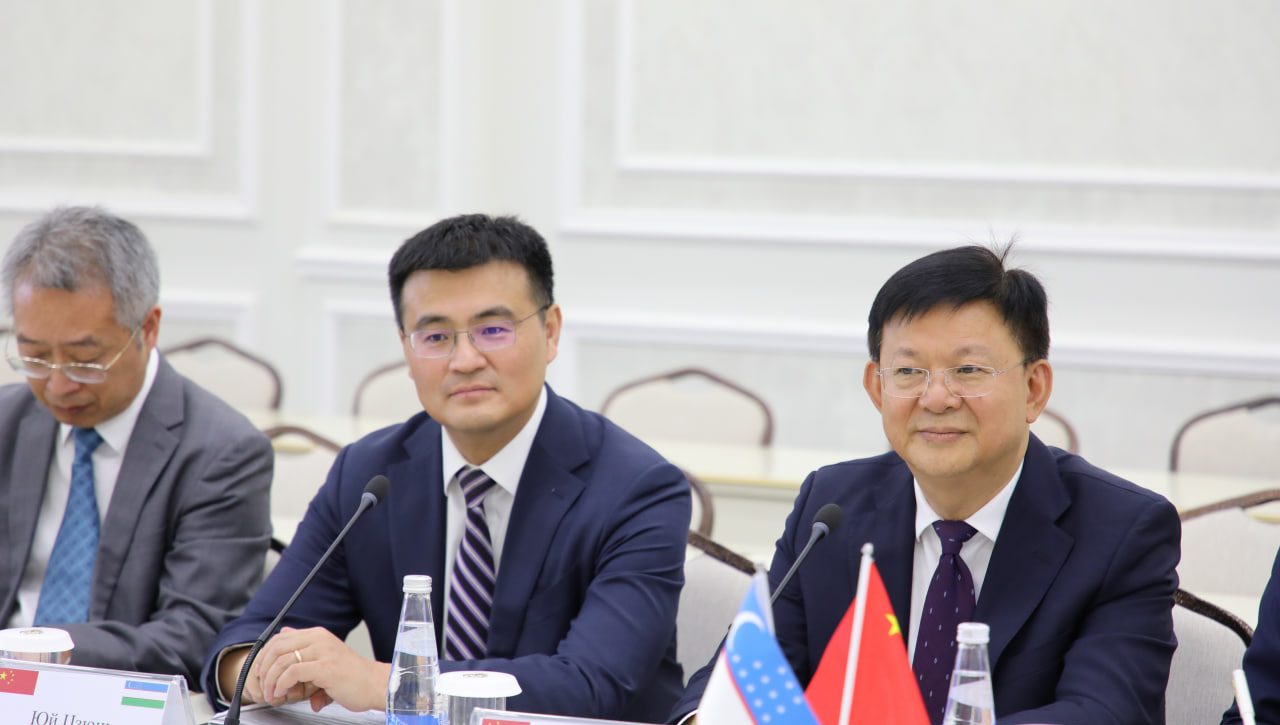 China Delegation Meets Uzbekistan Human Rights Center
