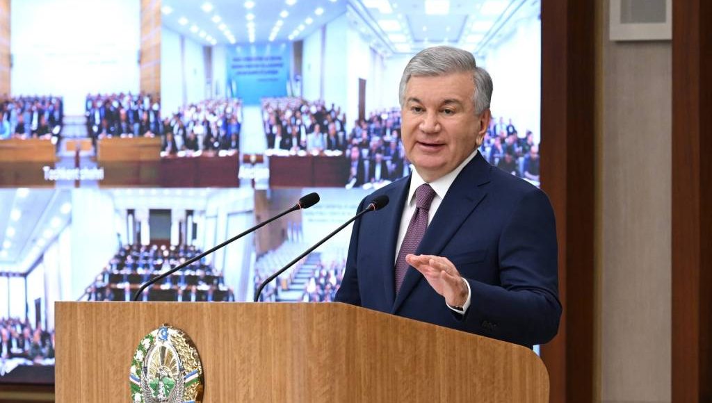 Economic growth rates reviewed and priority tasks identified