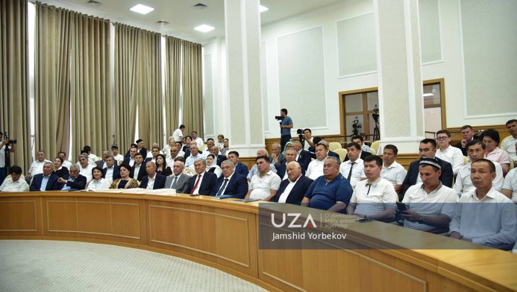 Prezident o‘qigan maktabda kitob taqdimoti o‘tkazildi