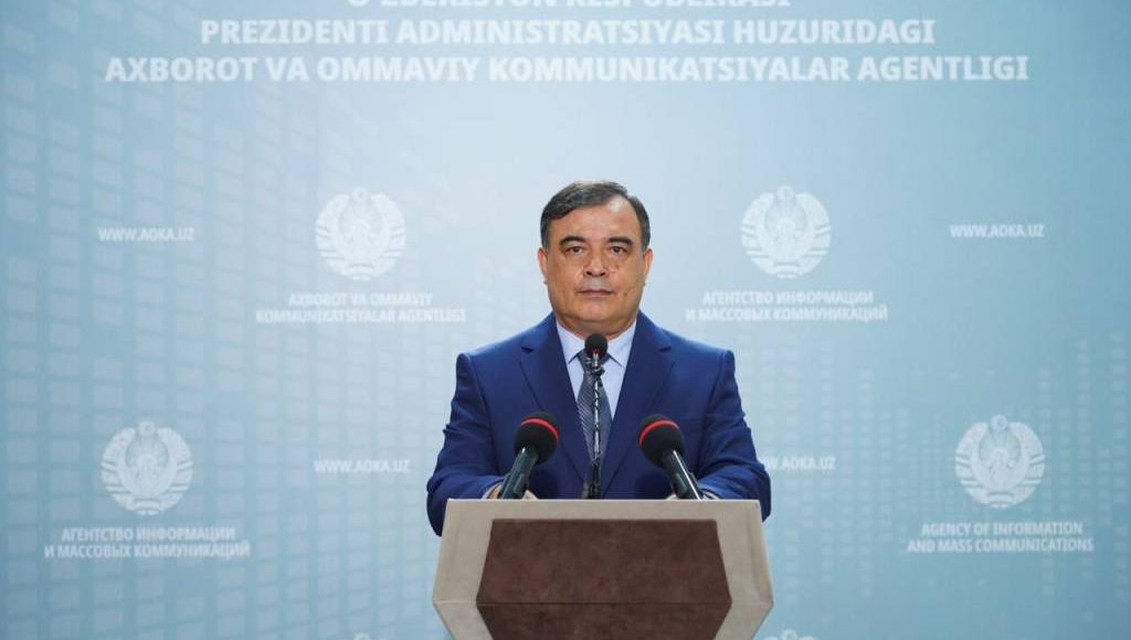 What issues will be considered at the Samarkand Forum?