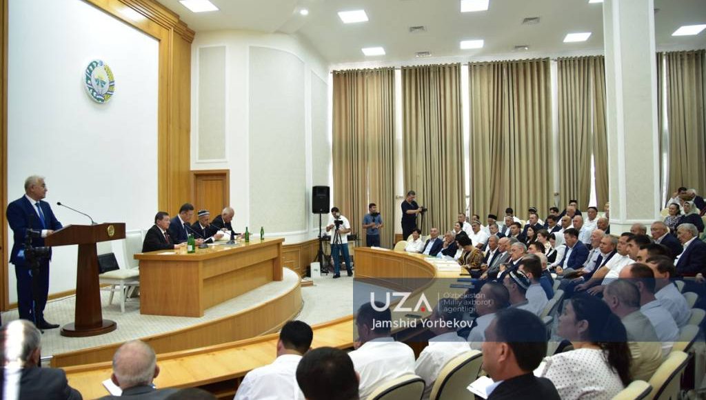 Prezident o‘qigan maktabda kitob taqdimoti o‘tkazildi