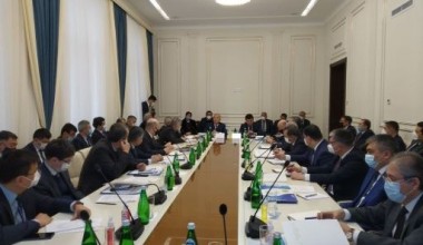 Ўзбекистоннинг хориждаги дипломатик ваколатхоналари раҳбарлари билан учрашув тўғрисида ахборот