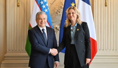Ўзбекистон Президенти ва Франция Миллий мажлиси Раиси парламентлараро алмашинувни ривожлантириш масалаларини муҳокама қилдилар