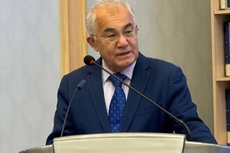 Академик Акмаль Саидов о правах человека и интересах Родины: встреча в Национальной библиотеке