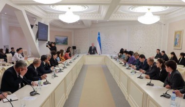 Конституциявий-ҳуқуқий асослар соҳалар ривожига хизмат қилади