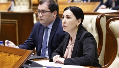 Сенатда Болалар омбудсманига оид қонун маъқулланди