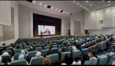 Akmal Saidov Qo‘qonda ochilgan xalqaro pedagogik simpoziumda onlayn ishtirok etdi