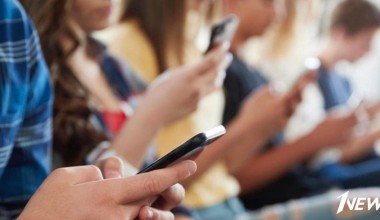 Пять млн аккаунтов детей и подростков удалены в Австралии