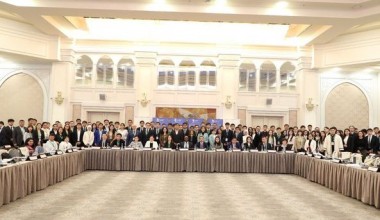 ЁШЛАРНИ БИРЛАШТИРГАН ФОРУМ