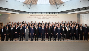 ​​​​​​​Президент Шавкат Мирзиёев встретился с представителями профсоюзов Узбекистана