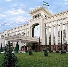 Cенат хотин-қизлар ва болаларнинг ҳуқуқлари ҳамда қонуний манфаатларини ҳимоя қилишга доир қонунни маъқуллади