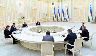 Президент Республики Узбекистан провел встречу с Председателем Государственной Думы России