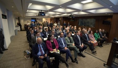 СМТИ директори ўринбосари Канада парламентида Ўзбекистоннинг янги минтақавий йўналиши ҳақида нутқ сўзлади