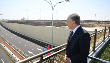 Янги Ўзбекистон кўчасидаги ерости автомобиль йўли очилди