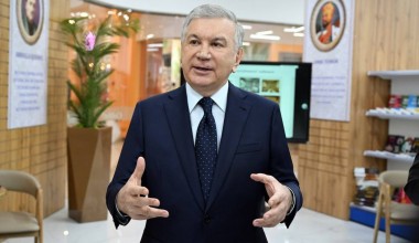 President gets acquainted with the modern trade center