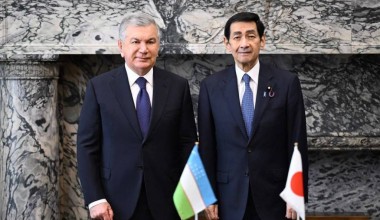 Президент Республики Узбекистан провел встречу с президентом Палаты советников Парламента Японии
