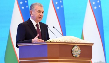 Послание Президента Республики Узбекистан Шавката Мирзиёева Олий Мажлису и народу Узбекистана