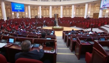 В Законодательной палате Олий Мажлиса состоялось очередное заседание