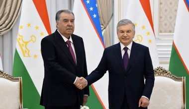 Лидеры Узбекистана и Таджикистана провели первое заседание Высшего межгосударственного совета