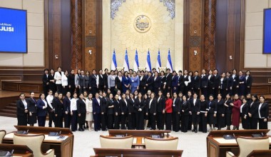 Senatorlar respublikamizda xotin-qizlar huquqlarini himoya qilishga alohida eʼtibor qaratmoqda