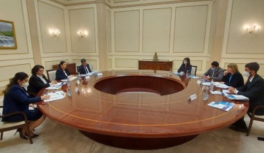 Бизнес-омбудсман Дилмурод Касимов встретился со Специальным докладчиком ООН по вопросам поощрения и защиты прав и свобод человека в борьбе с терроризмом госпожой Ф. Ни Аолаин.
